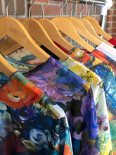 Load image into Gallery viewer, Top Shawl - D'Aku Designs