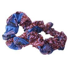 Load image into Gallery viewer, ByWard Market Scrunchies - D&#39;Aku Designs
